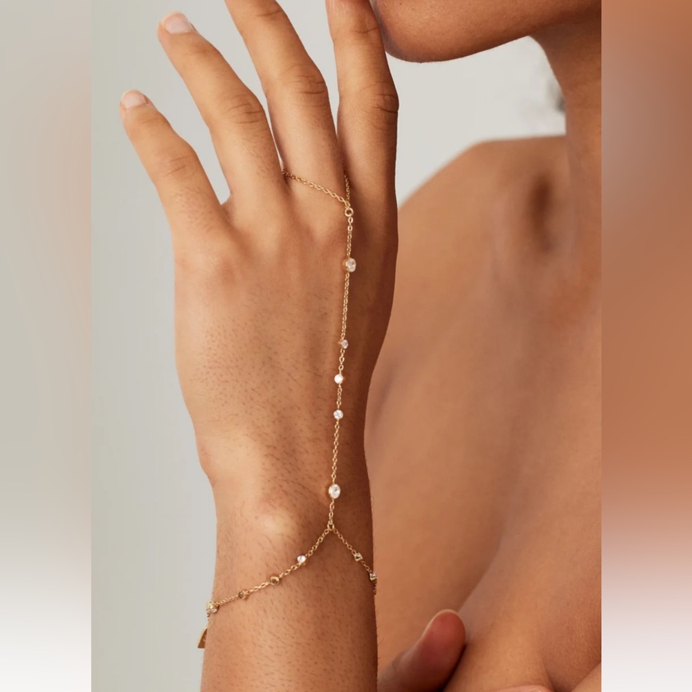 Gold Hand Chain Bracelet
